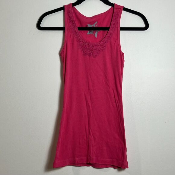 Nollie Hot Pink Ribbed Tank Top Womens Size M Cotton Poly Blend Raw Edge Top - Picture 2 of 6